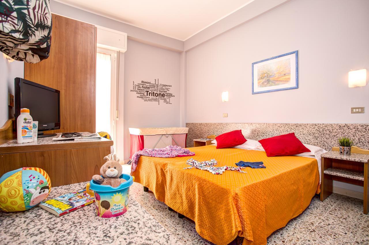 Hotel Tritone Rimini Luaran gambar